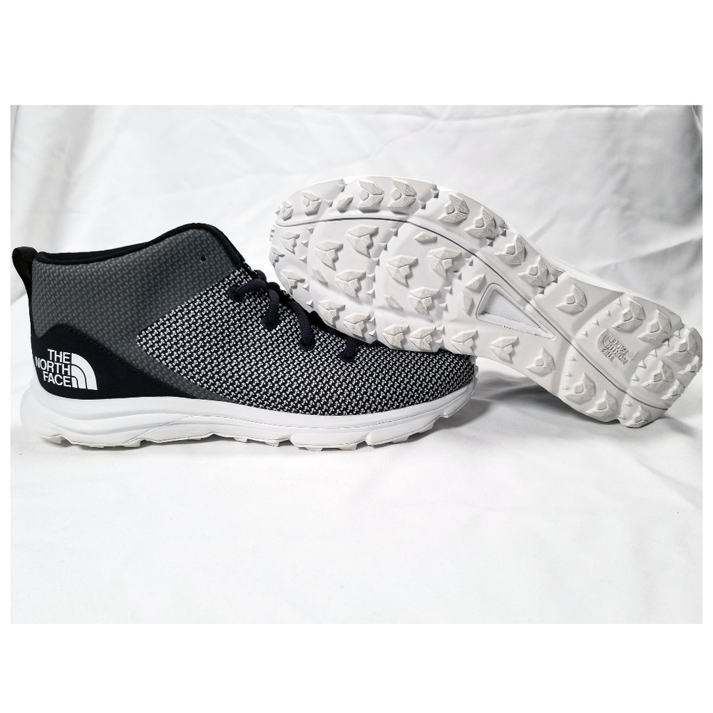 NWOB Very rare North Face Sample shoe in Men's 9